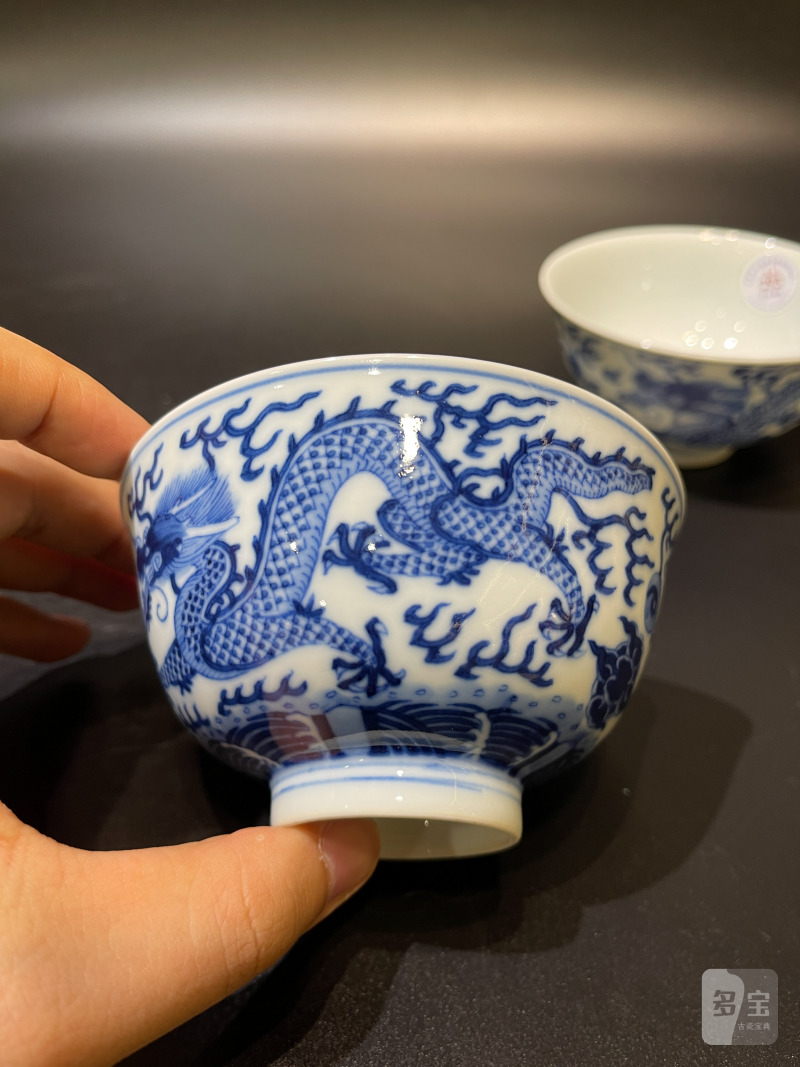 清同治 青花云龙纹茶圆一对 - 图3